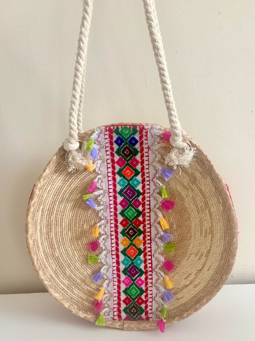 Boho Woven Round Tote Handmade Straw Bag for Women Summer Beach Shoulder Bag New